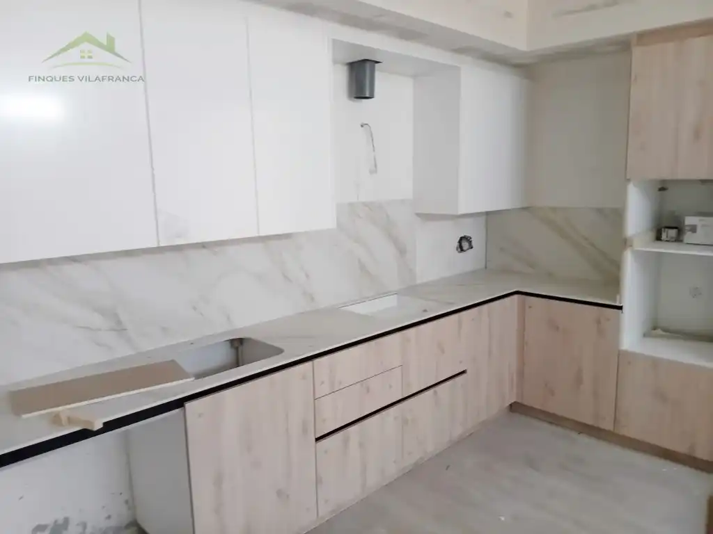 Kitchen of Houses for sale in El Pla del Penedès