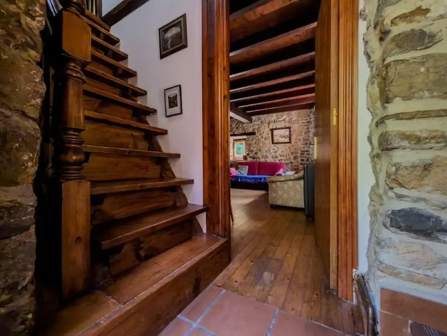 Casa o chalet en venta en Pesaguero con Calefacción, Terraza y Amueblado