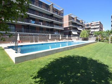 Duplex con piscina in vendita a Cossetania