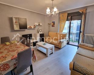 Living room of Flat for sale in Salamanca Capital  with Heating and Terrace