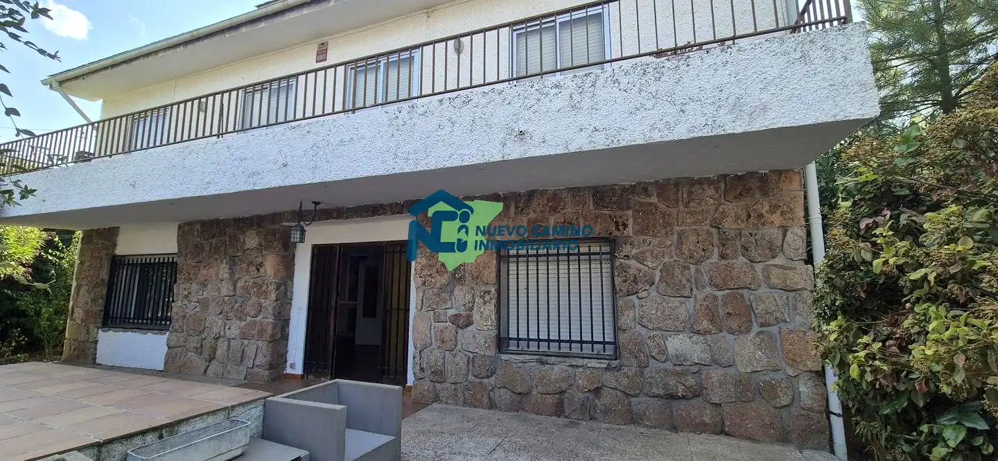 Casa o chalet en venta en Federico Del Cerro, 23, Los Ángeles - Jarandilla