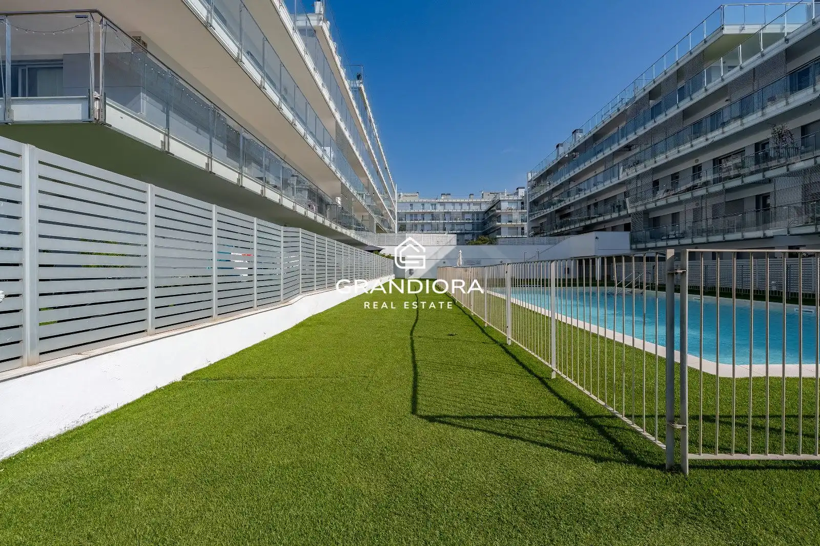 Terrasse von Wohnung zur Miete in Sant Andreu de Llavaneres mit Klimaanlage, Terrasse und Schwimmbad