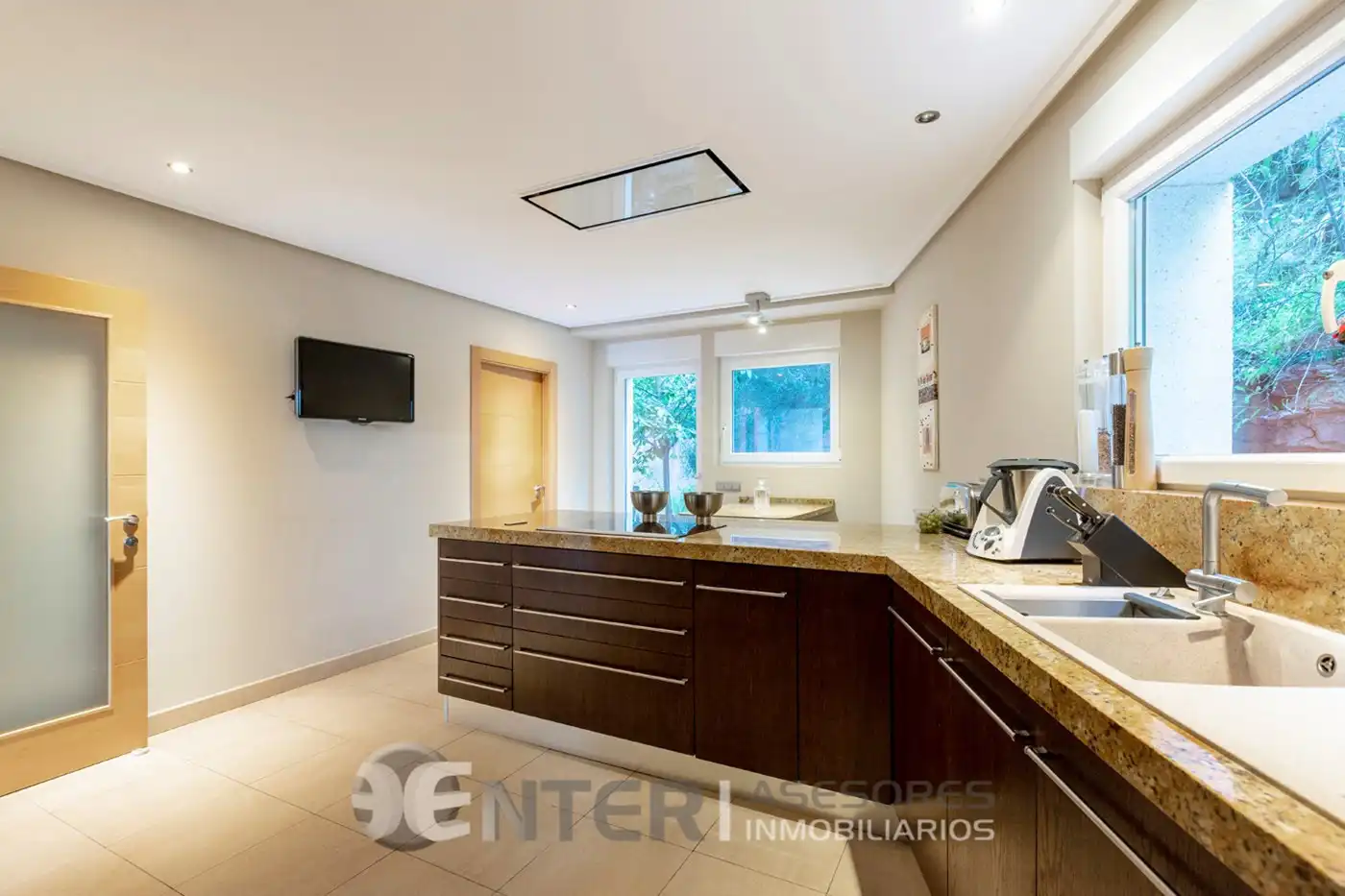 Villa mit Pool zum Verkauf in Gilet, imagen 18