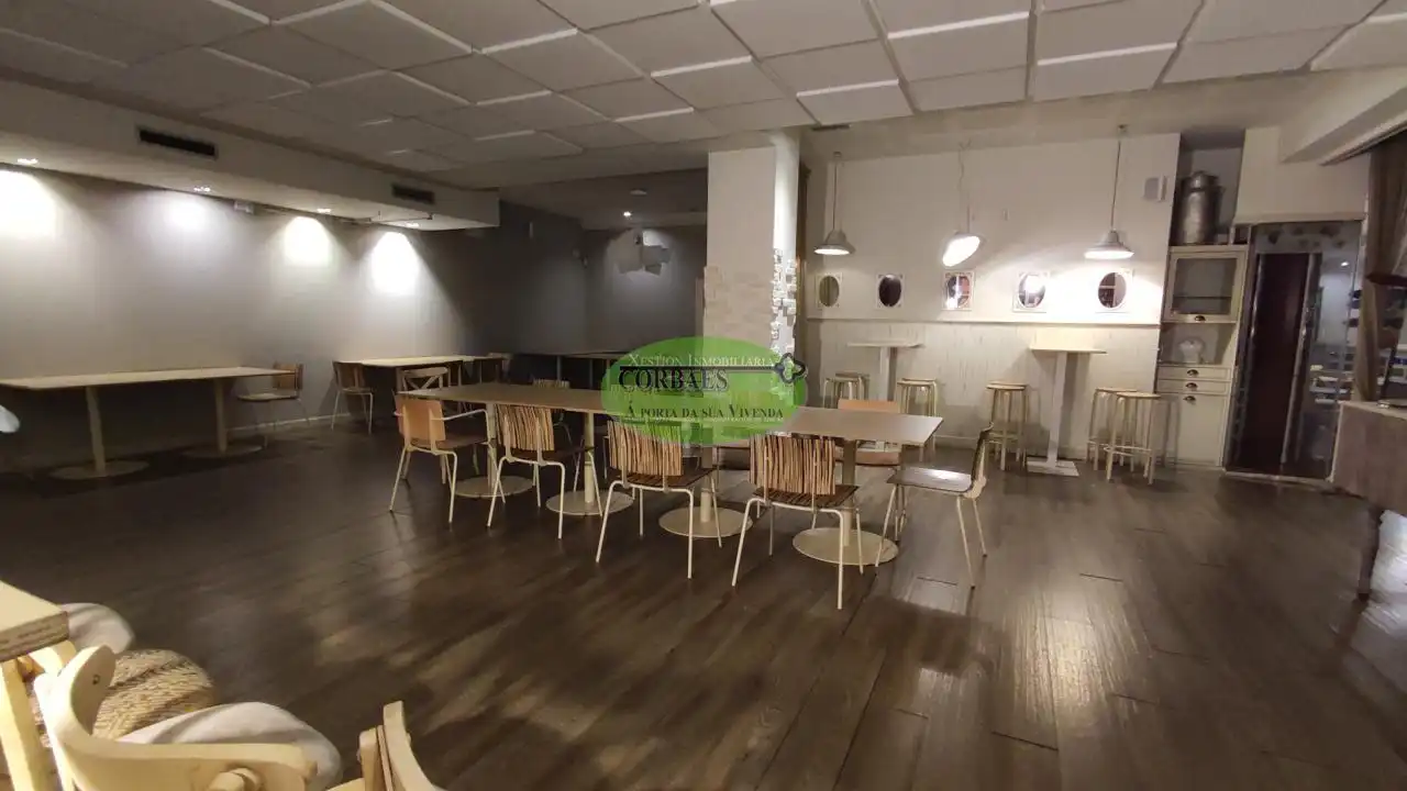 Commercial properties for rent in O Carballiño    with Furnished