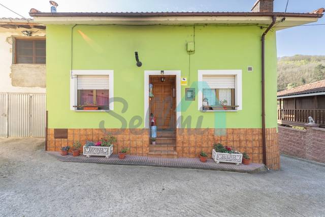 Casa adosada en Venta en Peña Ubiña en Lena