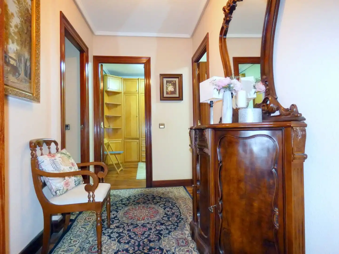 Flat for sale in Karmelo Kalea, Santutxu - Basarrate