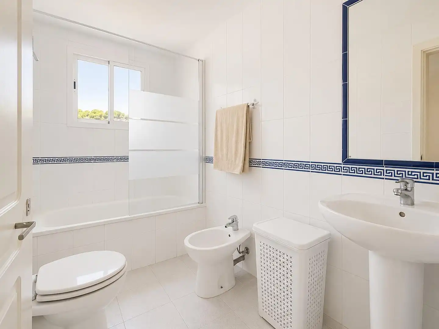Apartamento con piscina en venta en Calle del Geranio 31, imagen 25