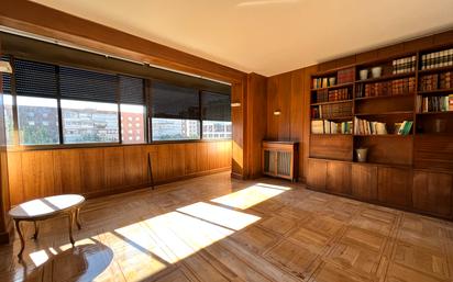 Living room of Flat for sale in  Madrid Capital  with Terrace