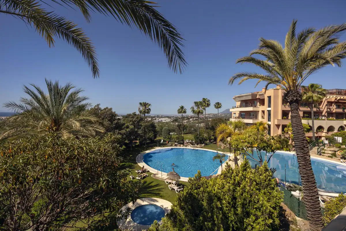Apartament amb terrassa en venda a Nueva Andalucía, imagen 21