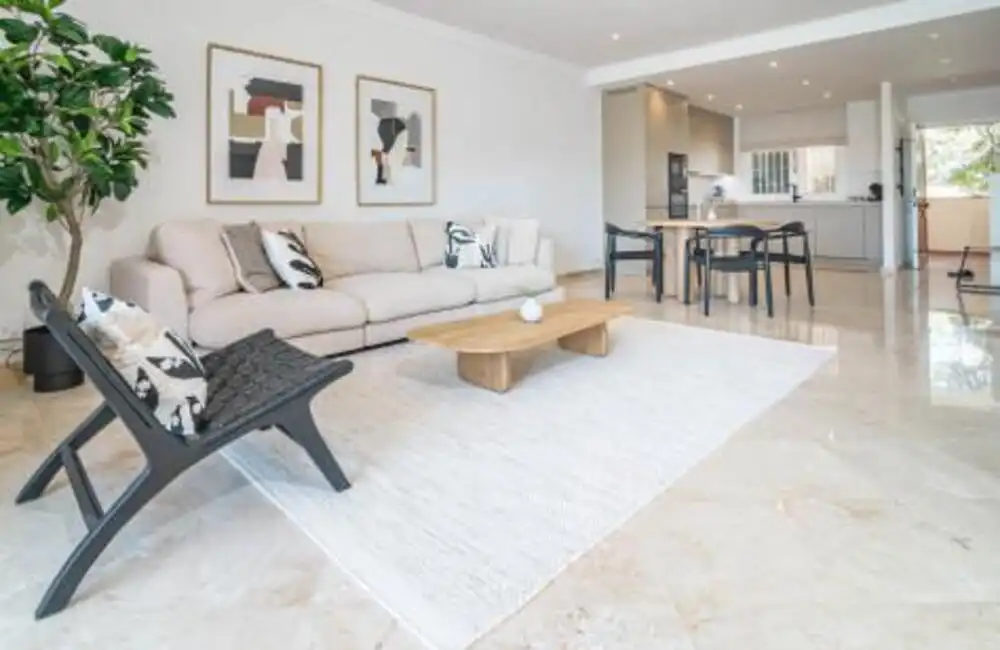 Living room of Ground floor for rent in Marbella  with Air Conditioner, Private garden and Terrace