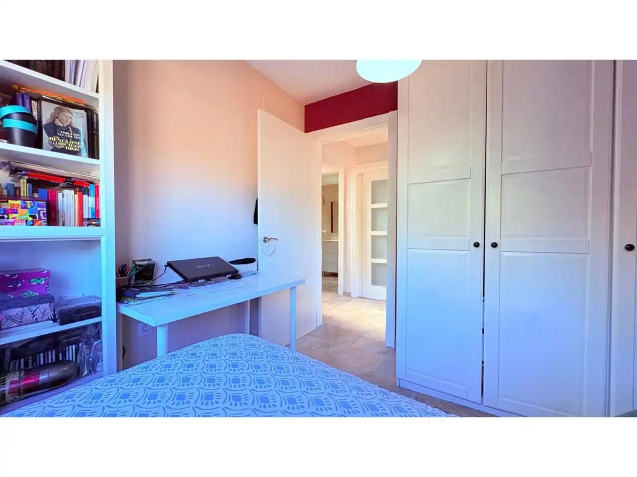 Dormitori de Casa o xalet en venda en Castellar del Vallès amb Terrassa