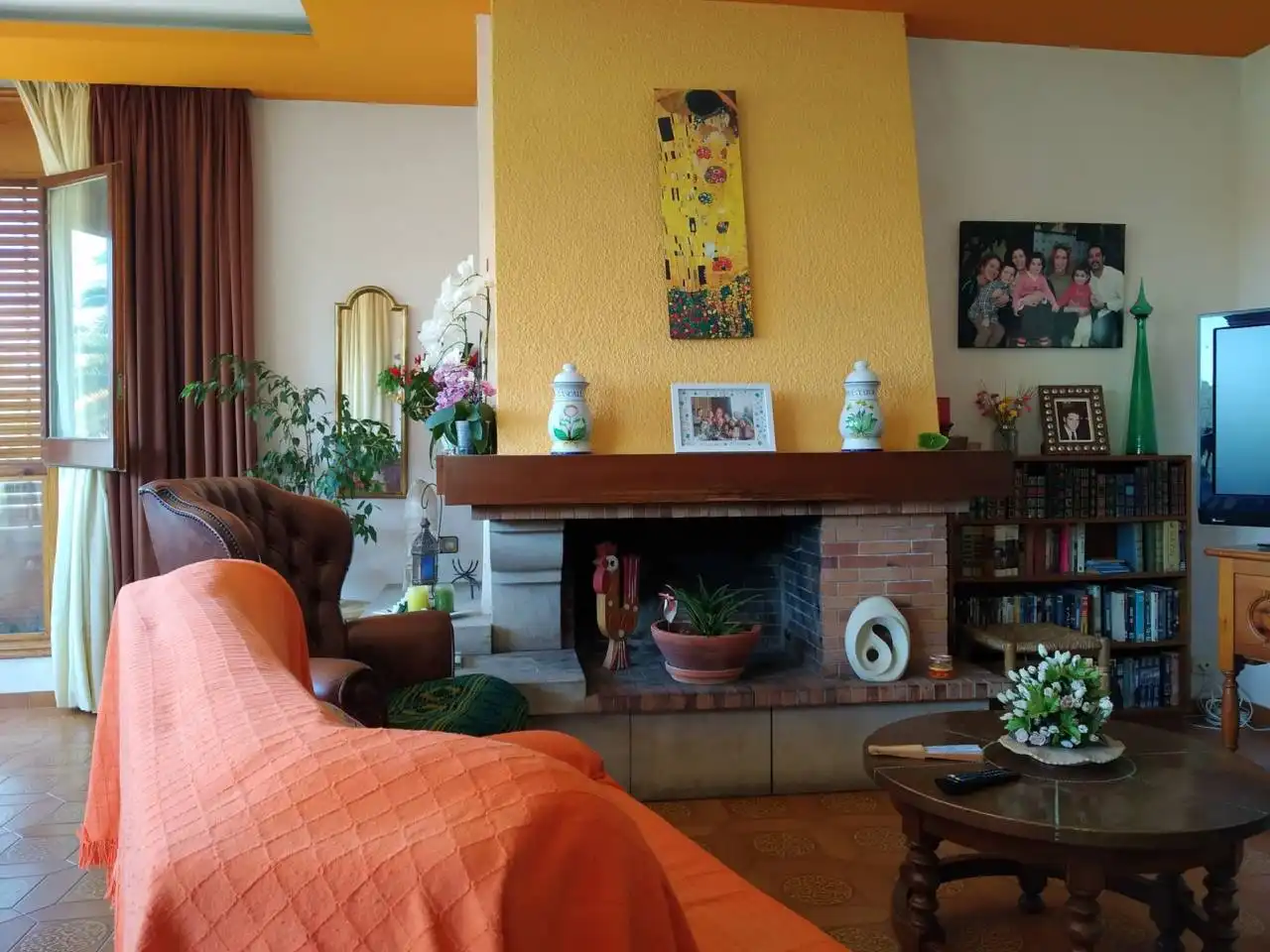 Sala d'estar de Casa o xalet en venda en Blanes amb Calefacció, Jardí privat i Terrassa