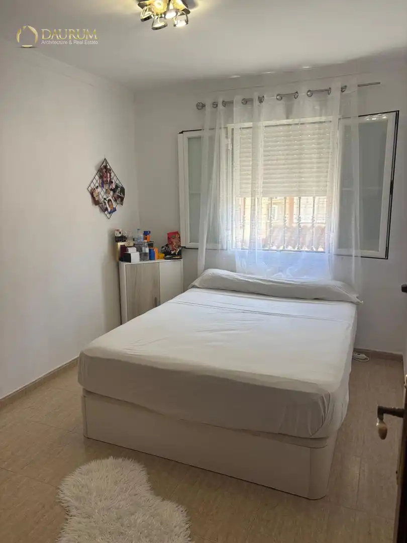 Dormitori de Casa adosada en venda en Vélez-Málaga amb Aire condicionat, Terrassa i Piscina