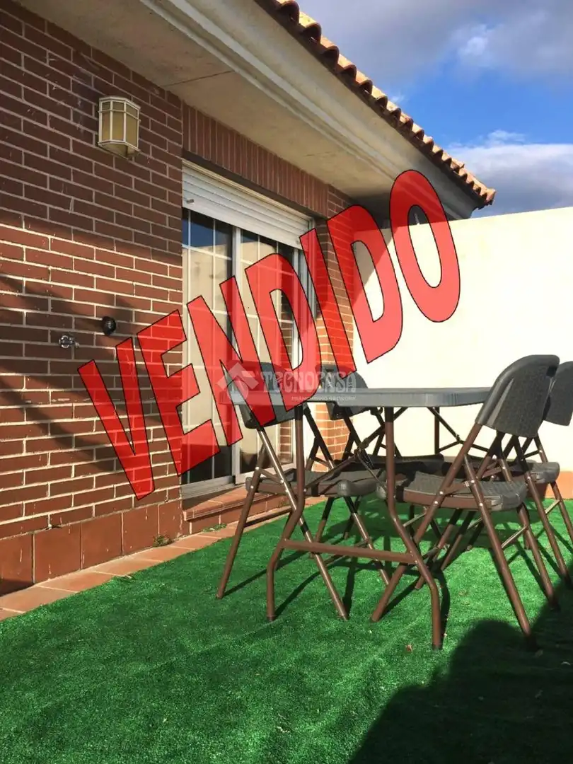 Garden of Attic for sale in Villaviciosa de Odón  with Terrace and Community pool