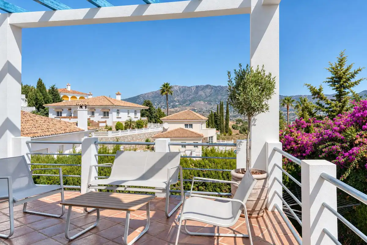 Chalet con piscina en venta en Hipódromo - Cerrado del Águila, imagen 28