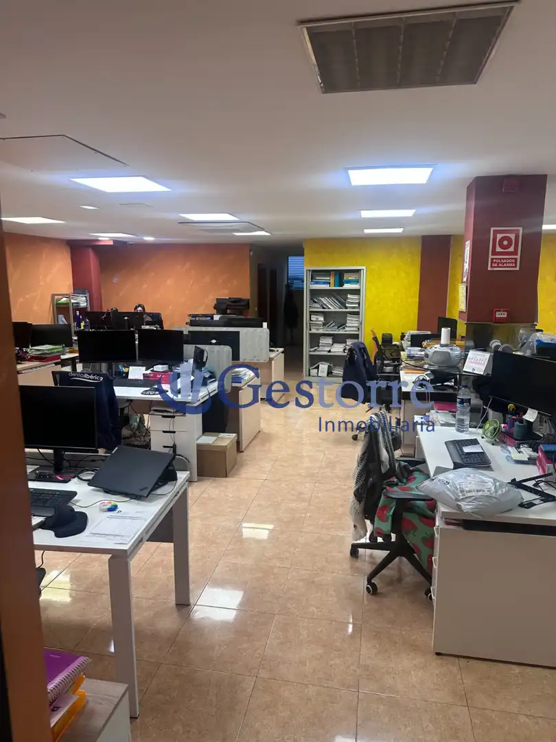 Nave industrial en venta en Siero