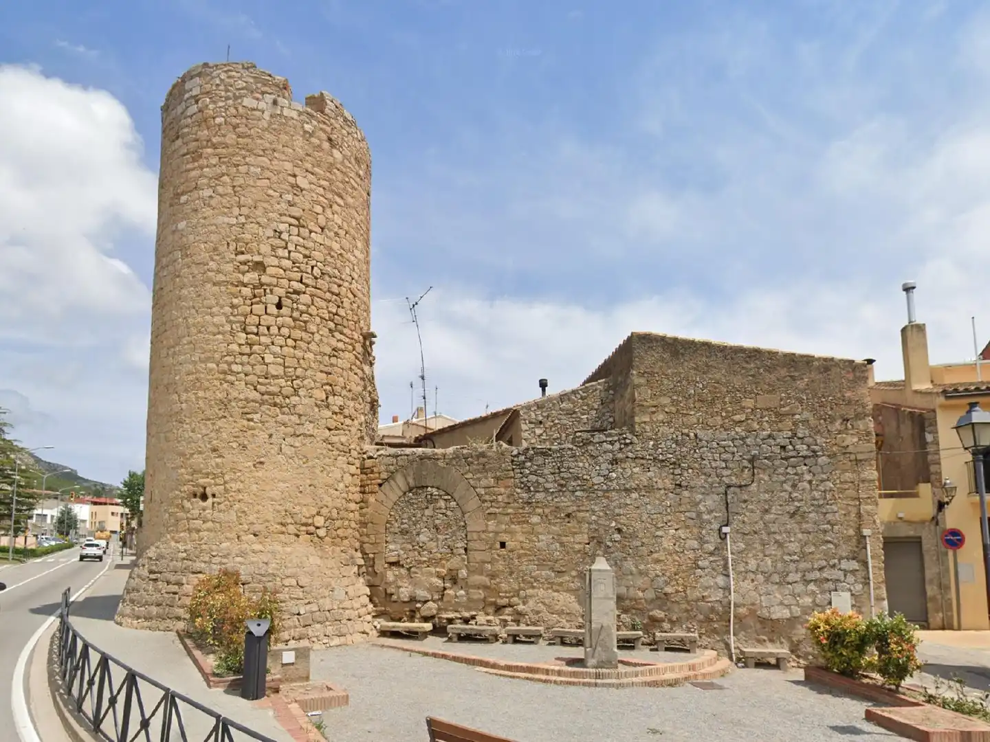 Vista exterior de Dúplex en venda en Torroella de Montgrí amb Terrassa