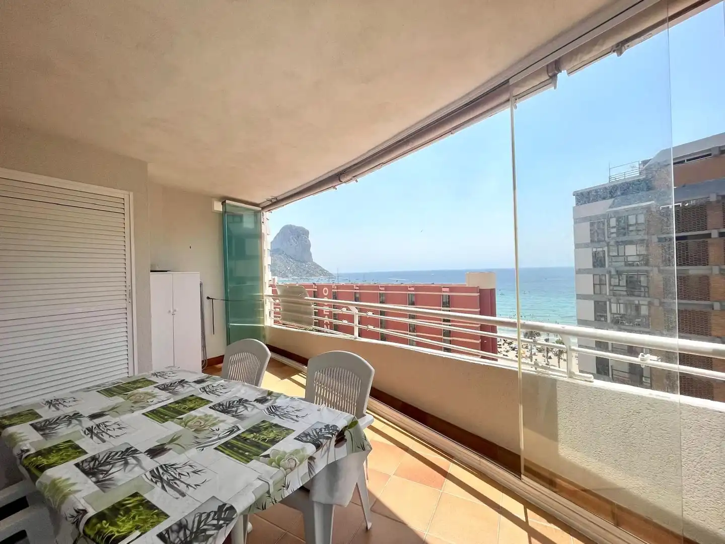 Apartment with pool for sale in Playa Arenal - Bol