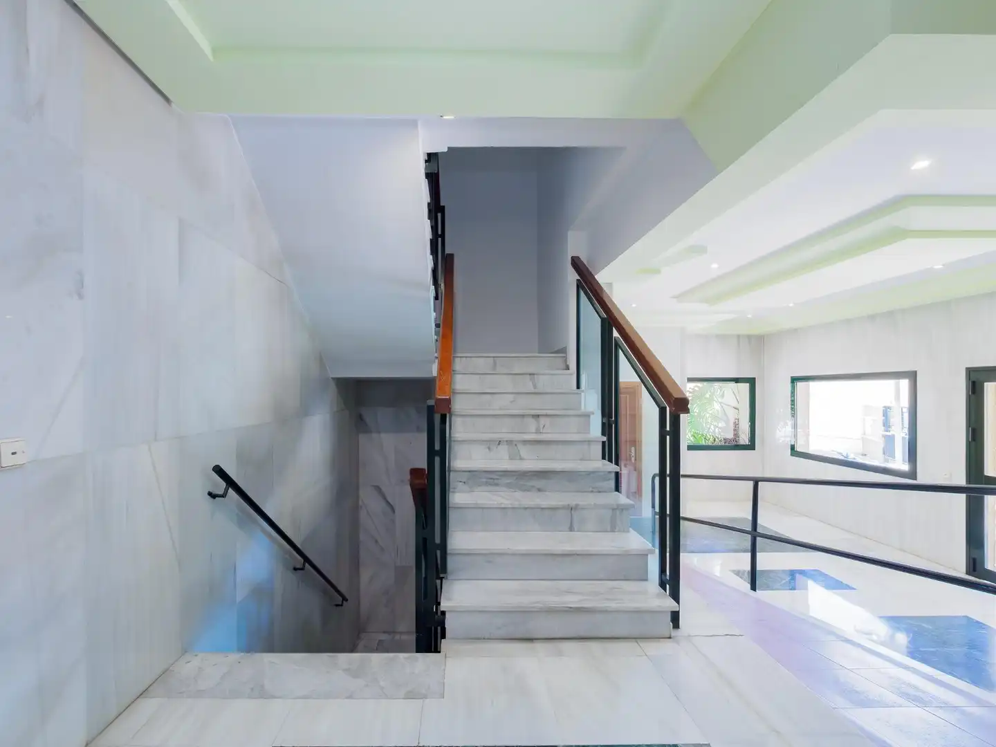 Piso en venta en Málaga con Jardín privado, Terraza y Trastero