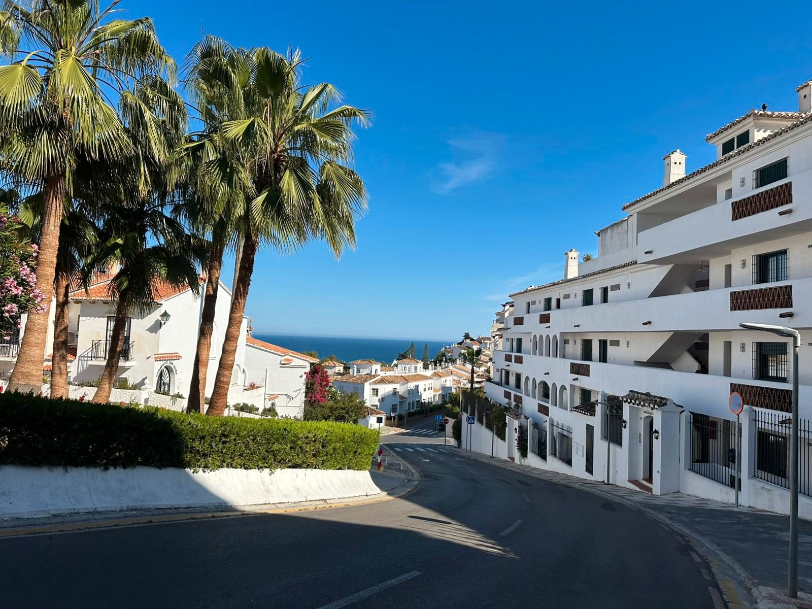 Vista exterior de Pis en venda en Benalmádena amb Aire condicionat, Terrassa i Piscina comunitària