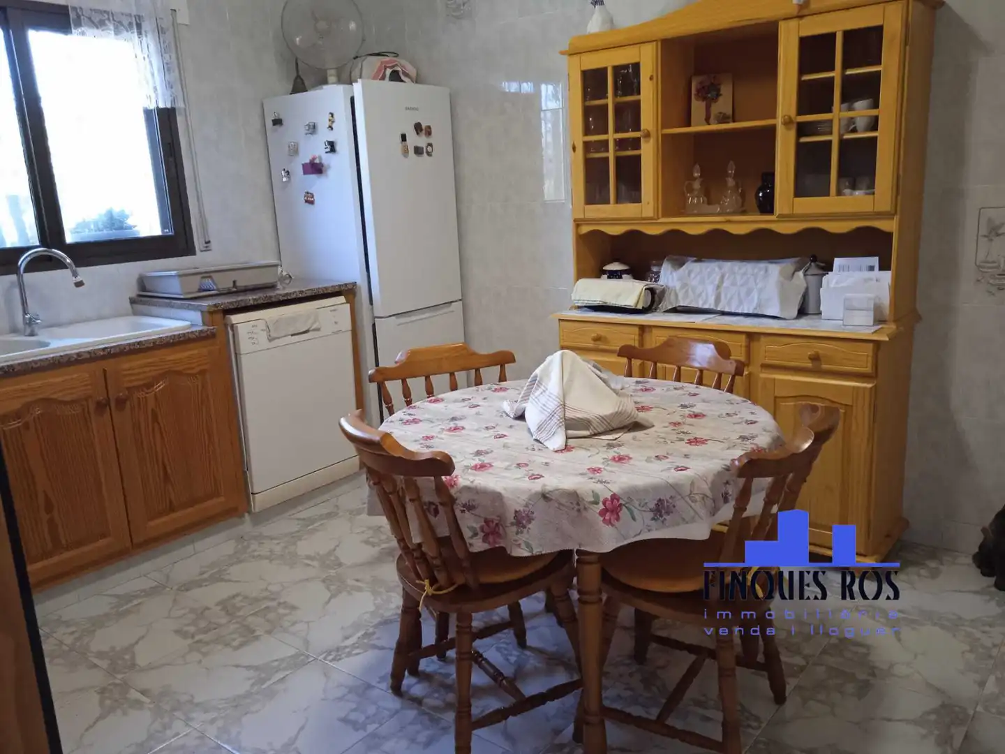 Cuina de Casa o xalet en venda en Vinaròs amb Calefacció, Jardí privat i Terrassa