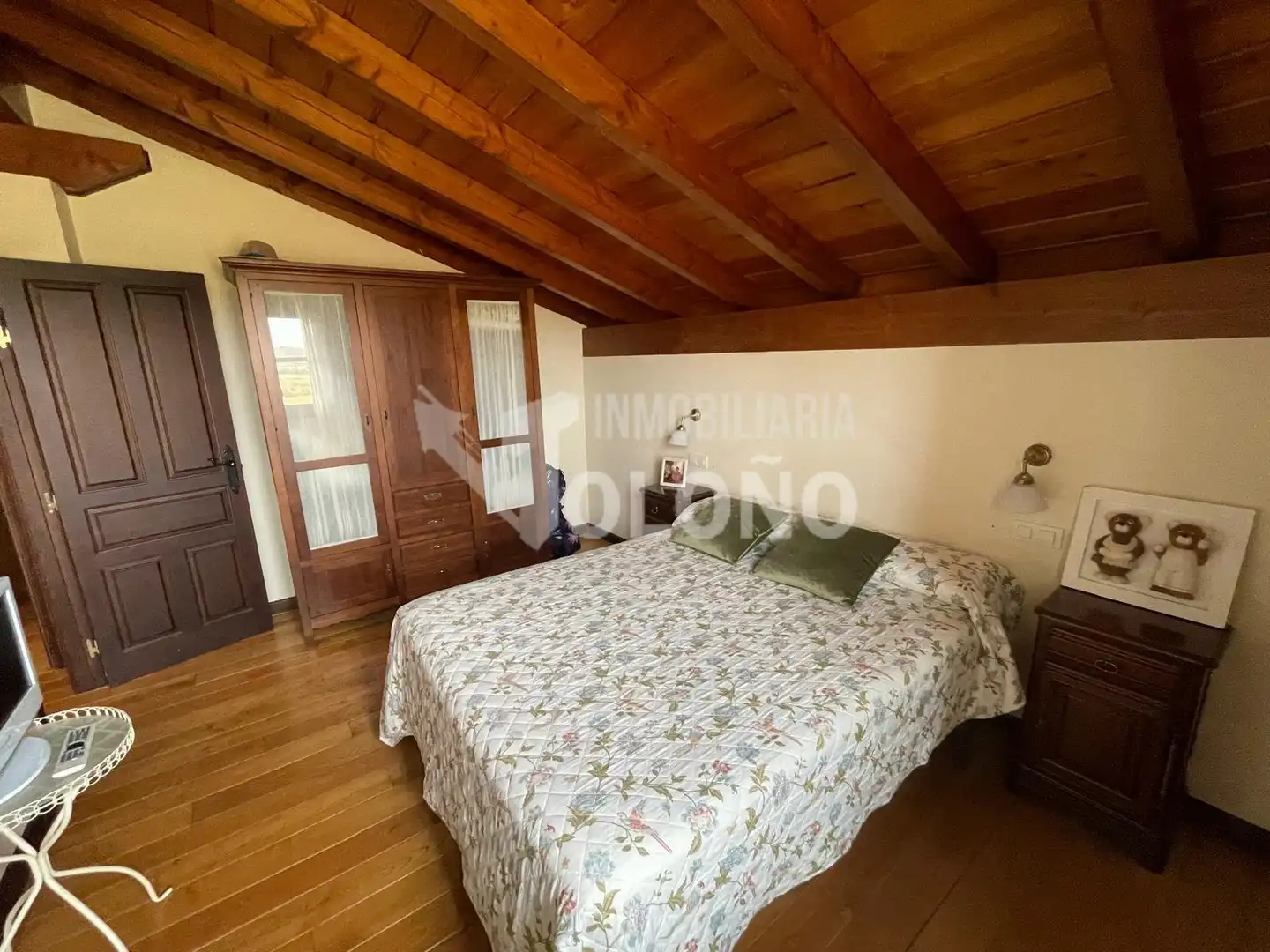 Habitación de Casa o chalet en venta en Cuzcurrita de Río Tirón con Calefacción, Jardín privado y Parquet