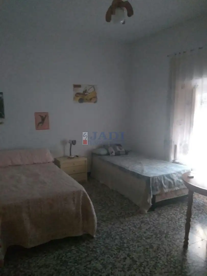 Bedroom of Houses for sale in Castellar de Santiago