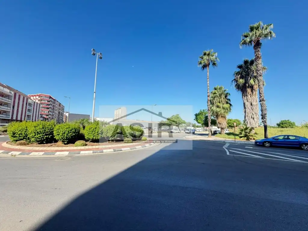 Vista exterior de Residencial en venda en Alzira