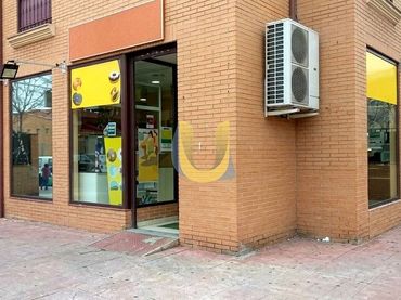 Locale commerciale in vendita a Humanes de Madrid