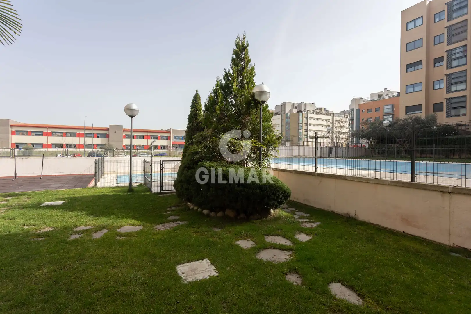 Swimming pool of Flat for sale in Madrid  with Heating, Private garden and Storage room