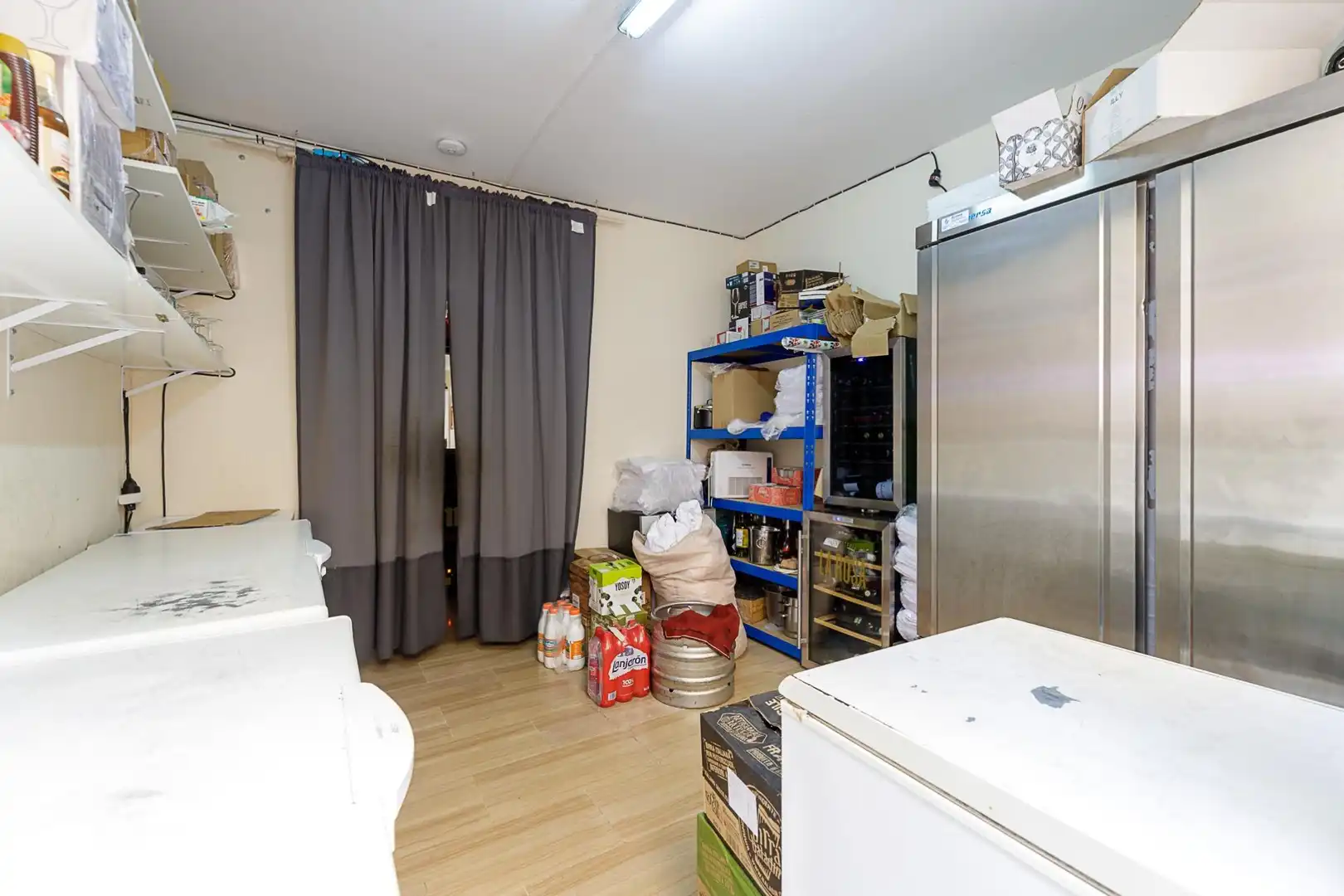 Commercial properties for transfer in Binissalem  with Air Conditioner and Furnished