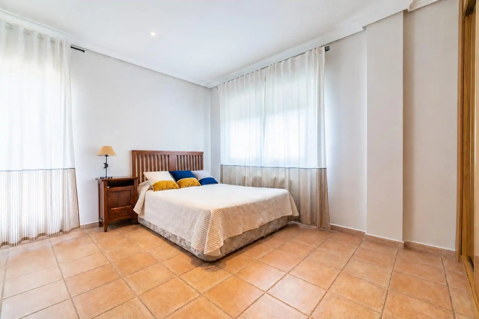 Dormitori de Casa o xalet en venda en Valdemorillo amb Piscina comunitària