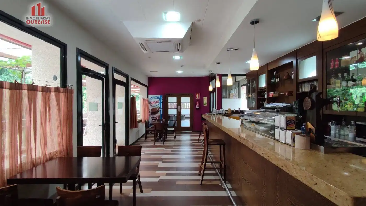 Edificio en venta en Nogueira de Ramuín