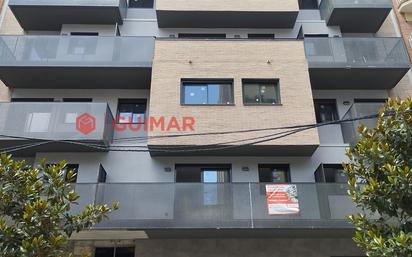 Exterior view of Flat for sale in L'Hospitalet de Llobregat  with Air Conditioner, Heating and Terrace