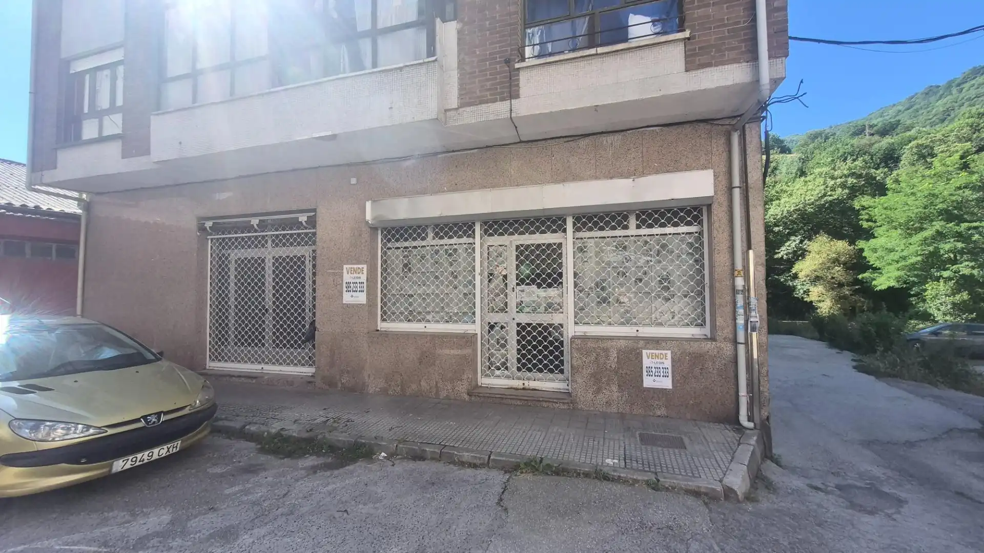 Business premises for sale in RAFAEL RIEGO 10, imagen 2