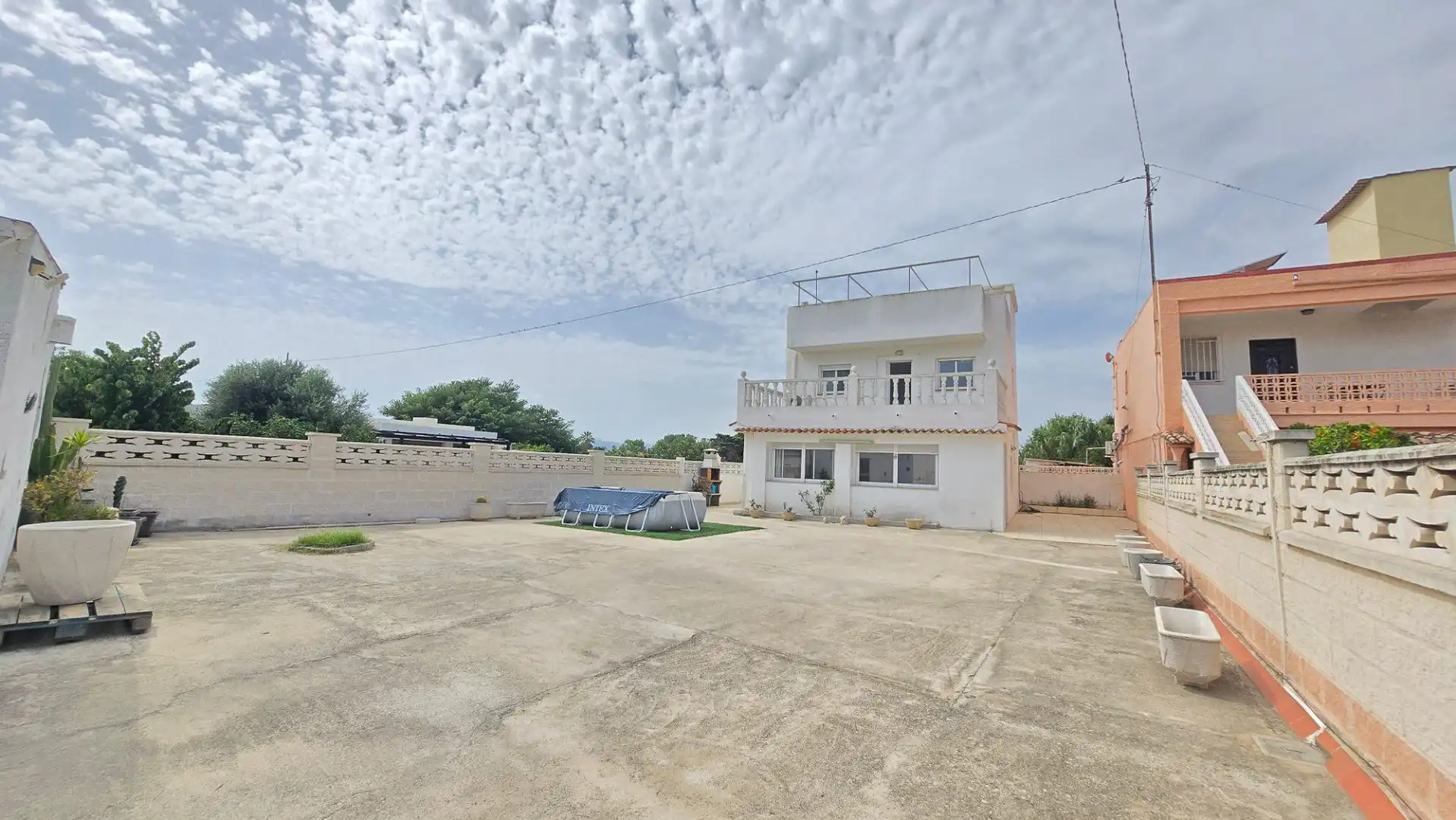 Vista exterior de Casa o chalet en venta en Gandia con Aire acondicionado y Terraza