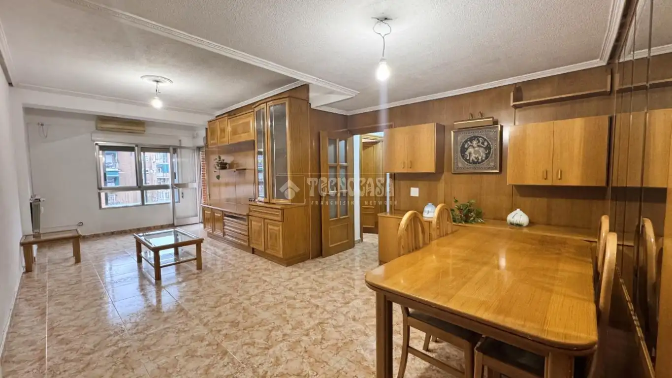 Comedor de Piso en venta en Alcobendas con Calefacción y Terraza