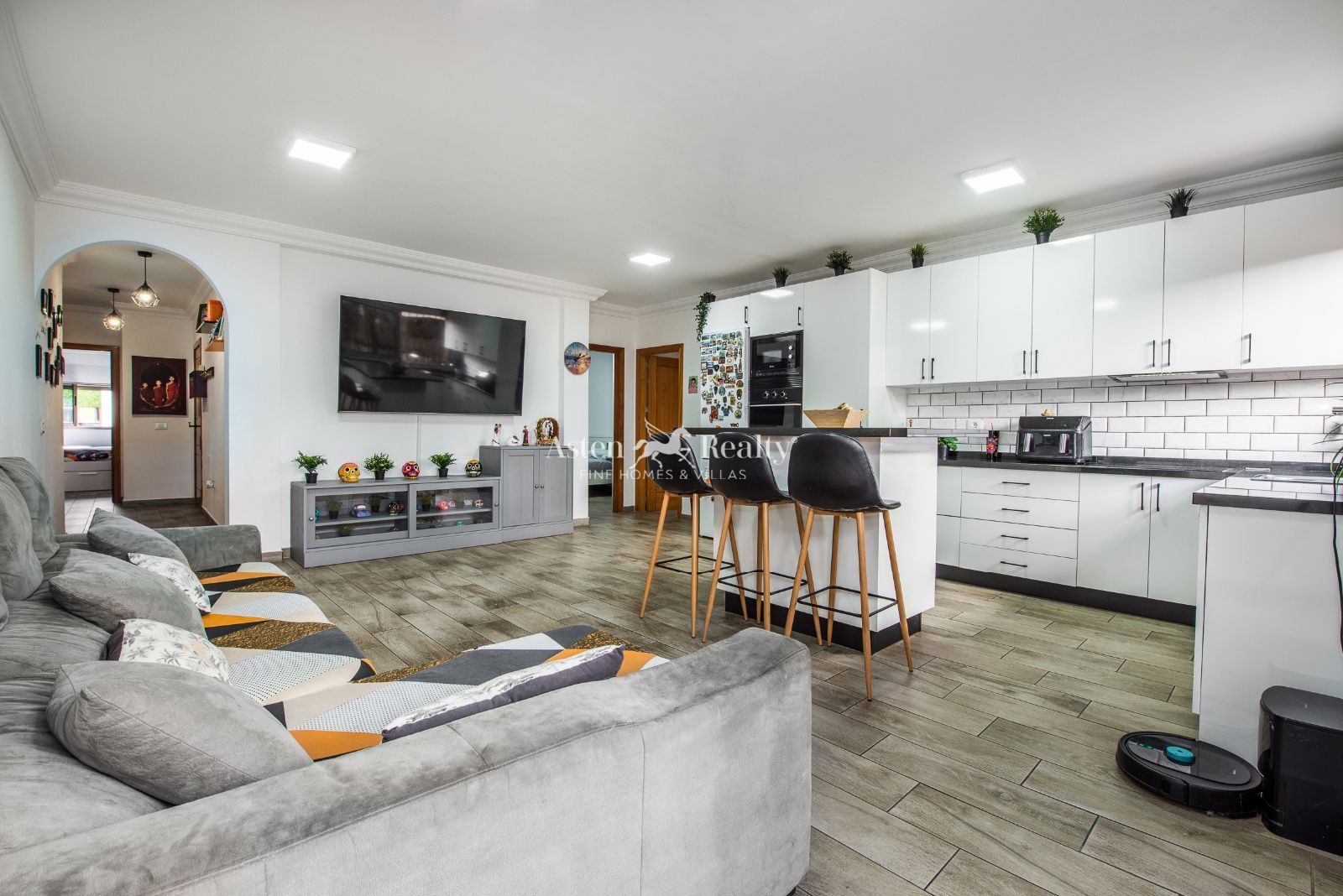 Cuina de Apartament en venda en Guía de Isora amb Aire condicionat, Terrassa i Traster