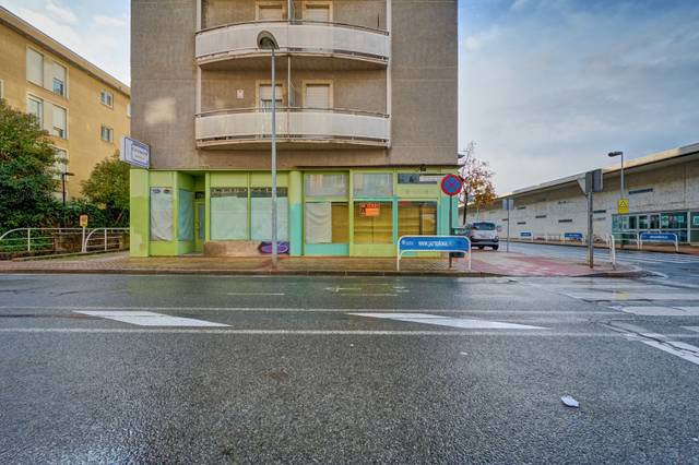 Local comercial en Venta en Pamplona-Iruña - Señorio de Echalaz, 16 en Mendillorri