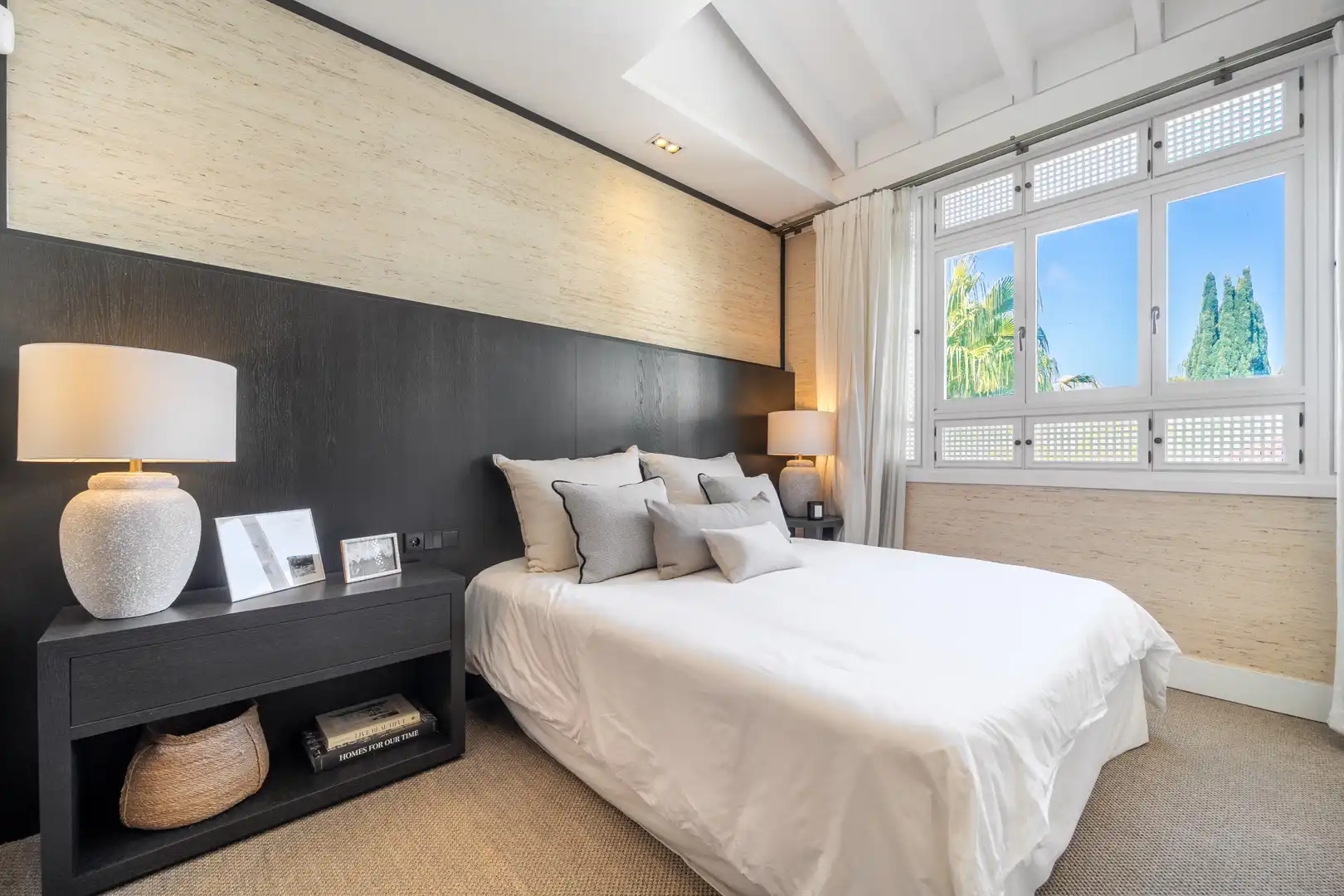 Habitación de Ático en venta en Marbella con Aire acondicionado, Terraza y Trastero