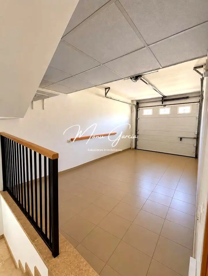 Detached homes for sale in Jardin Lucena