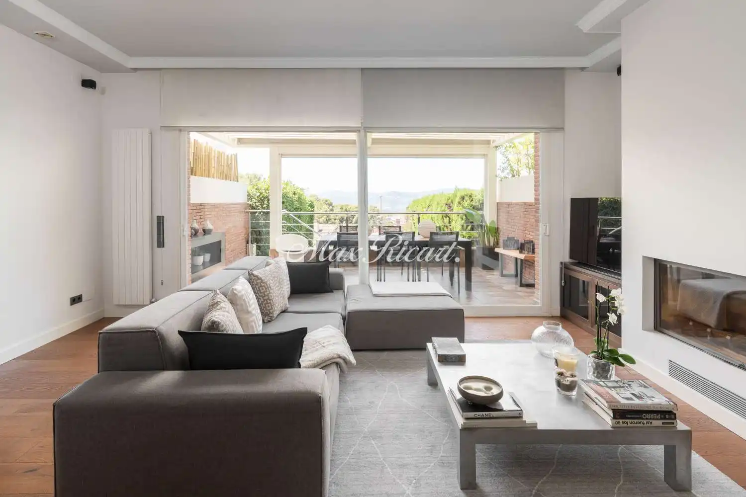 Living room of Houses for rent in Sant Just Desvern  with Air Conditioner, Heating and Terrace
