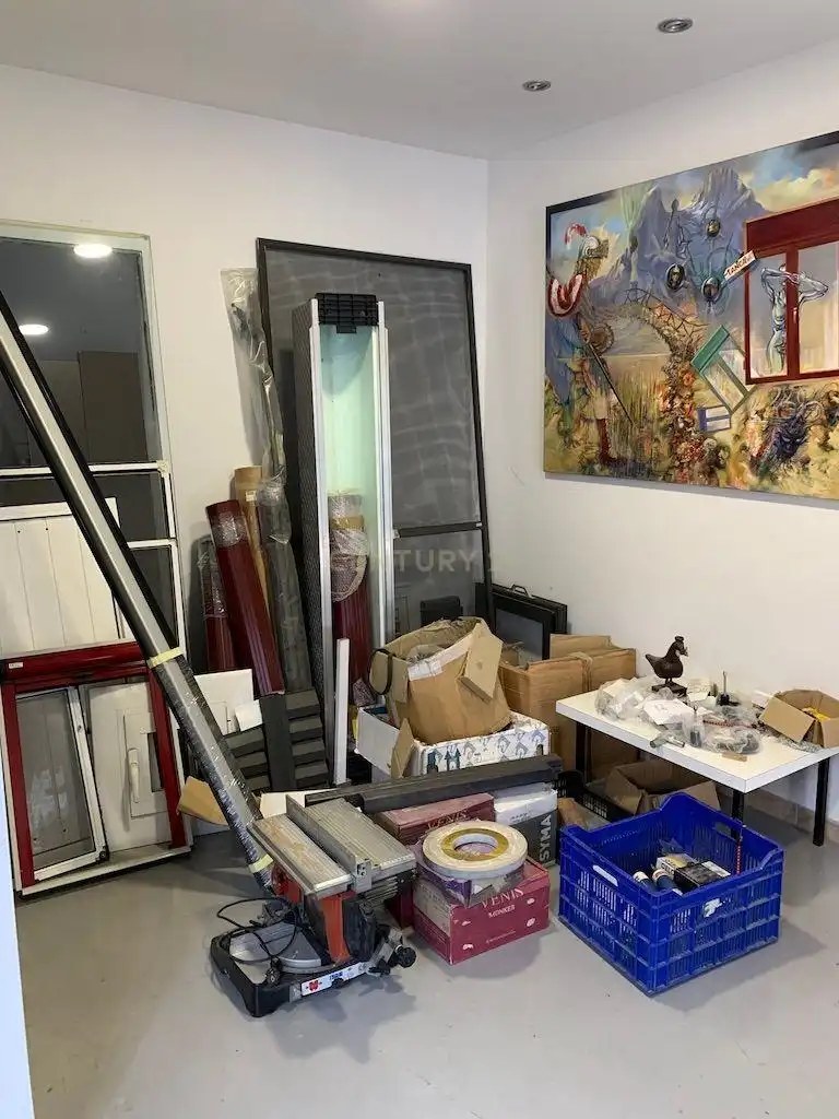 Industrial buildings for sale in Berga