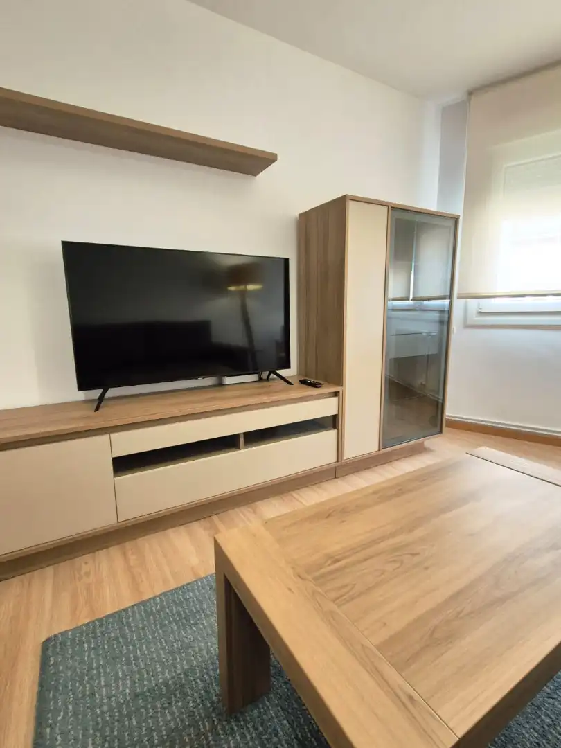 Sala de estar de Piso de alquiler en Santiago de Compostela  con Calefacción, Parquet y Trastero