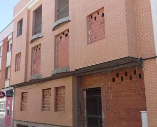 Vista exterior de Edifici en venda en Pedro Muñoz