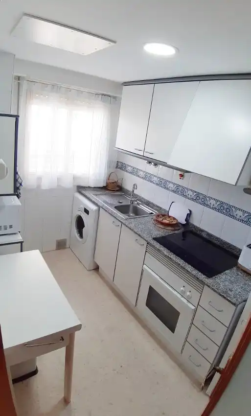 Apartament amb piscina de lloguer a Plaça de la Rosa dels Vents 25, imagen 14