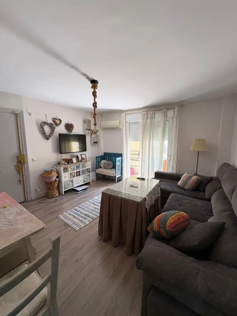 Living room of Flat for sale in Sevilla  with Terrace