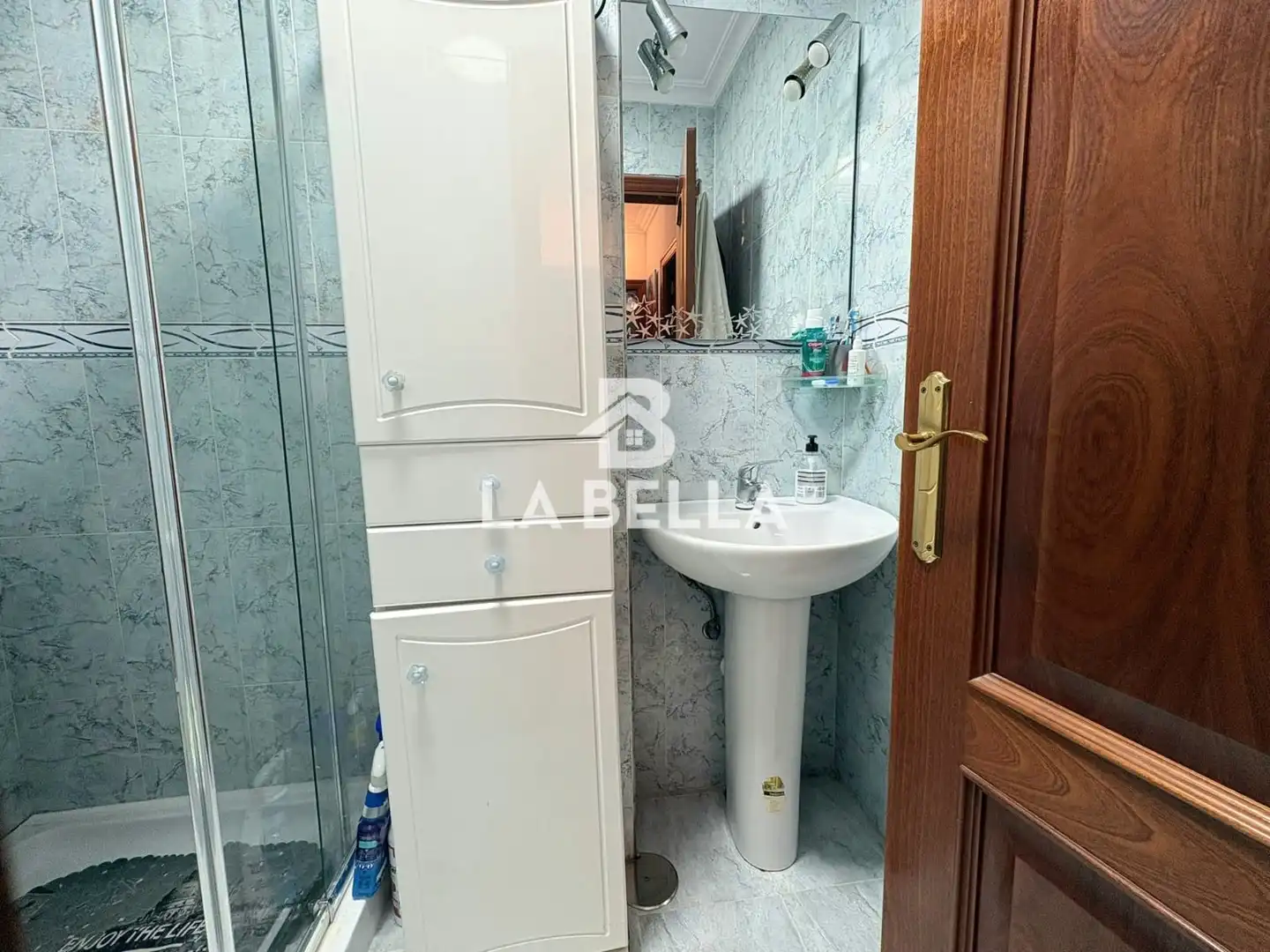 Bathroom of Houses for sale in Sevilla  with Air Conditioner and Furnished