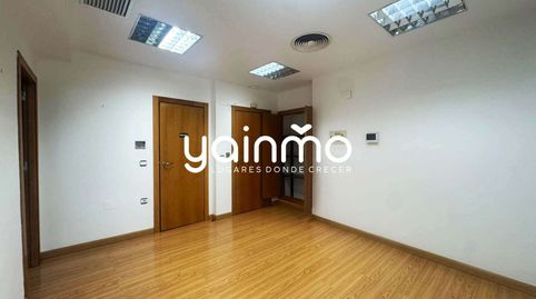 Foto 3 von Büro zur Miete in Jaén - Santo Reino, Avda de Madrid - Pº de la Estación, Jaén Capital