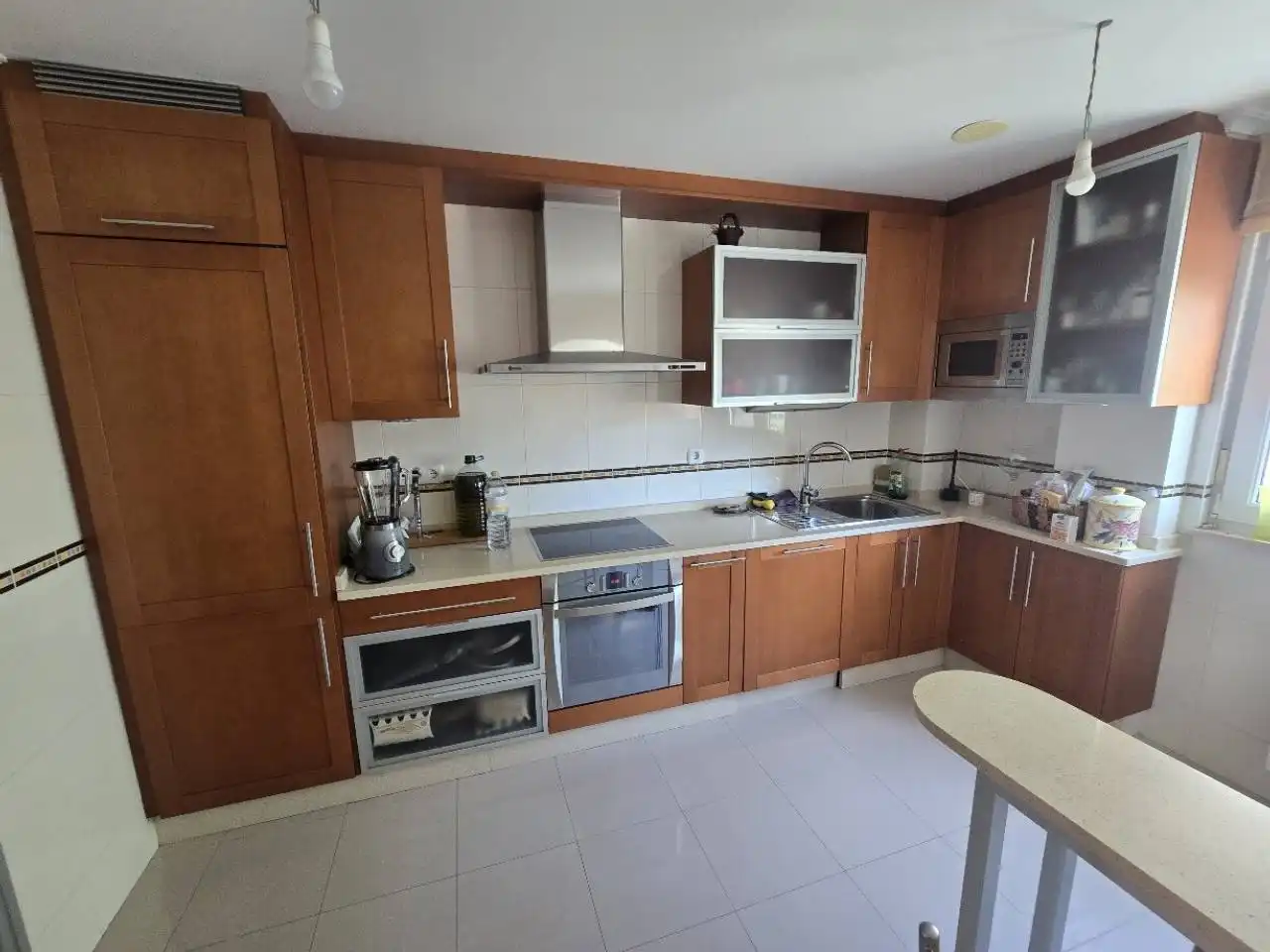 Cocina de Piso en venta en Lugo con Calefacción, Trastero y Alarma